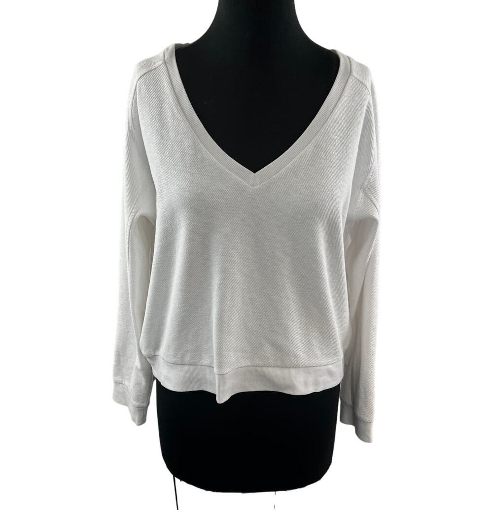 Zella White Top Cotton Stretch Ripped Knit Classic Casual V-Neck Size Large L